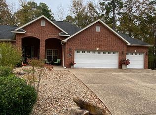 11 Acambaro Pl, Hot Springs Village, AR 71909