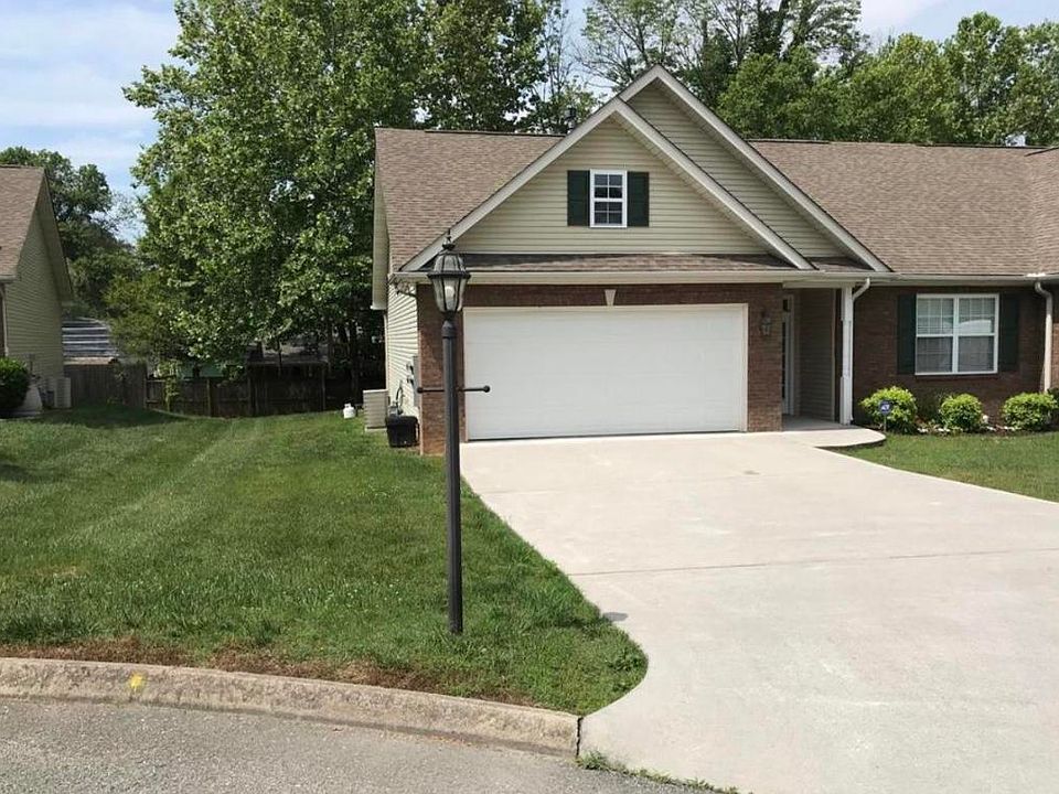 1st image of 7209 Oakfield Ln #31