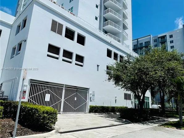 (undisclosed Address), Miami, FL 33125