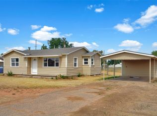 807 Boyce St, Bovina, TX 79009