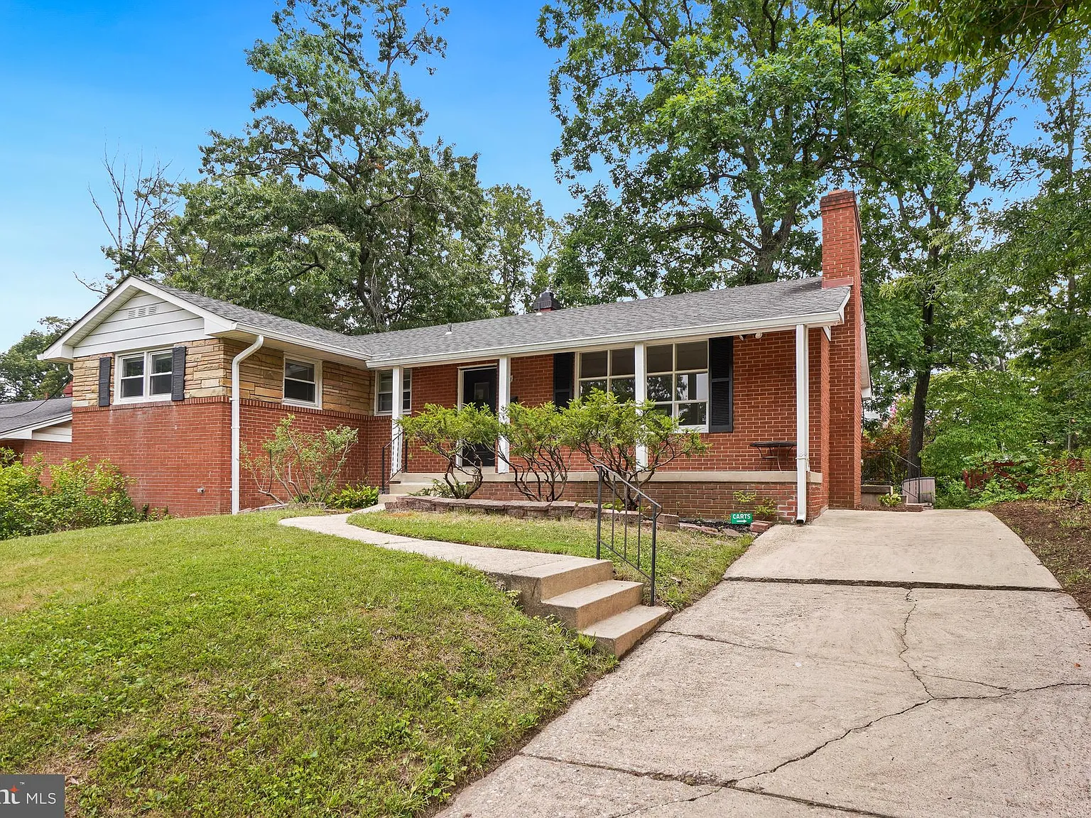 4 bed, 1534 sqft, $2,900 — Photo 3