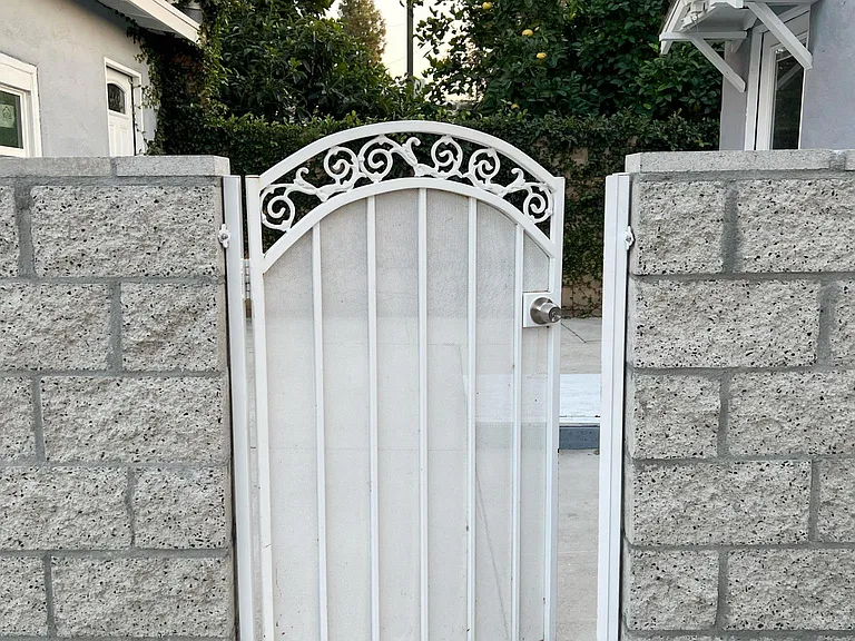 Entrance to courtyard between garage and kitchen