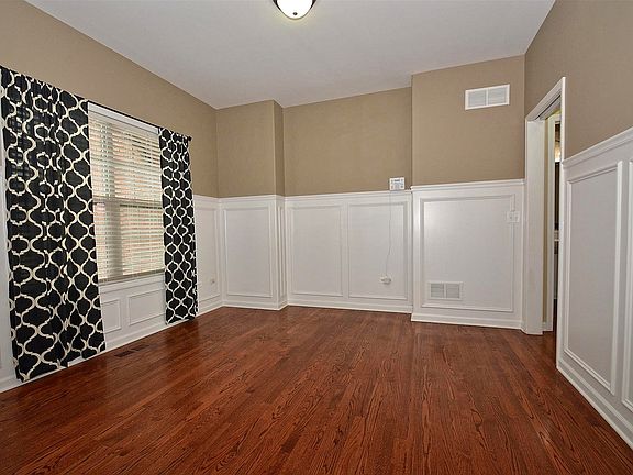 4th image of 25021 Thornberry Dr