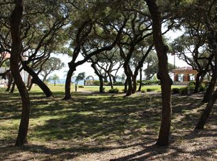 6 Royal Oaks Trl, Rockport, TX 78382
