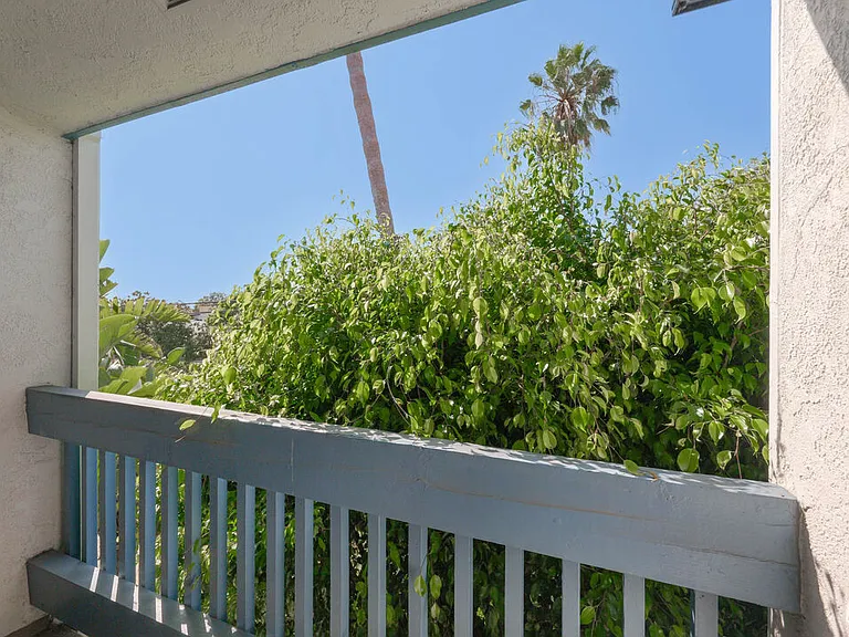 1502 Idaho Ave — Photo 31