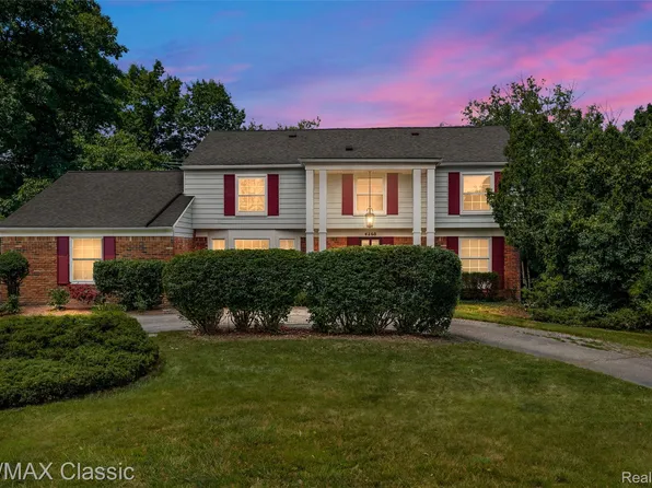 4268 Covered Bridge Rd, Bloomfield Hills, MI 48302