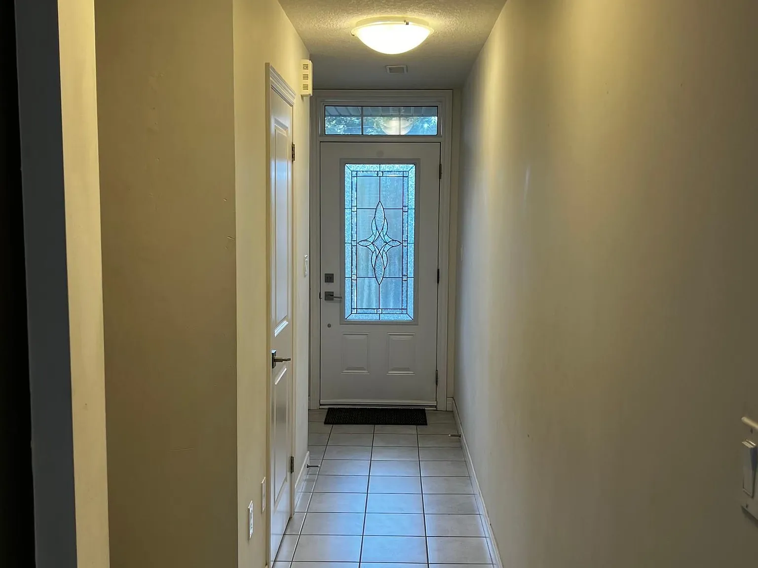 3 bed, $3,000 — Photo 3