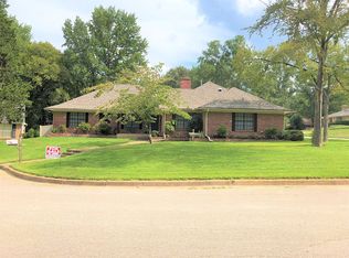 2103 Macbeth Ct, Tyler, TX 75703