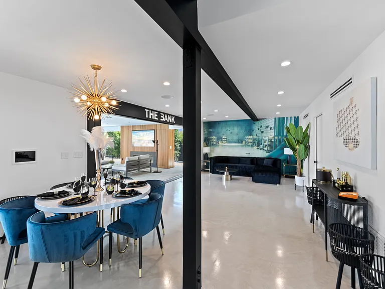 850 E Sierra Way — Photo 14