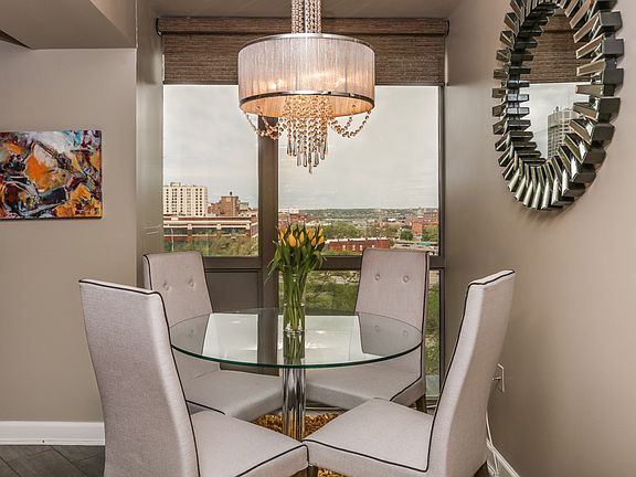 5th image of 600 E Admiral Blvd Unit 705
