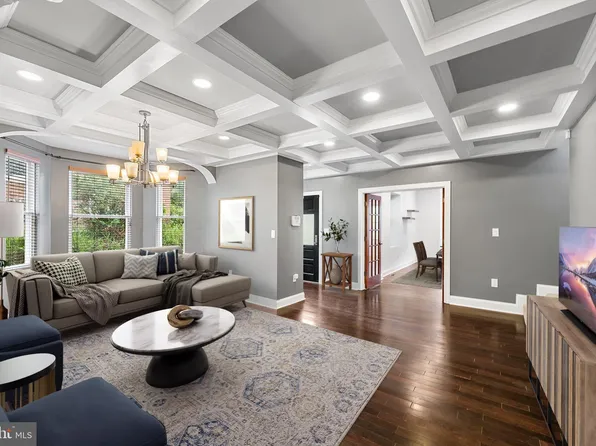269 W Harvey St, Philadelphia, PA 19144