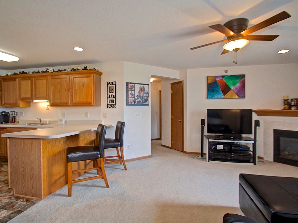 1st image of 10111 Sutton Dr Unit 7