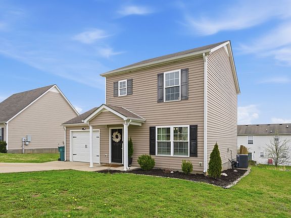 2nd image of 418 Deer Meadow Ln