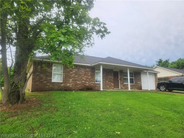 316 N Pine St, Altus, AR 72821