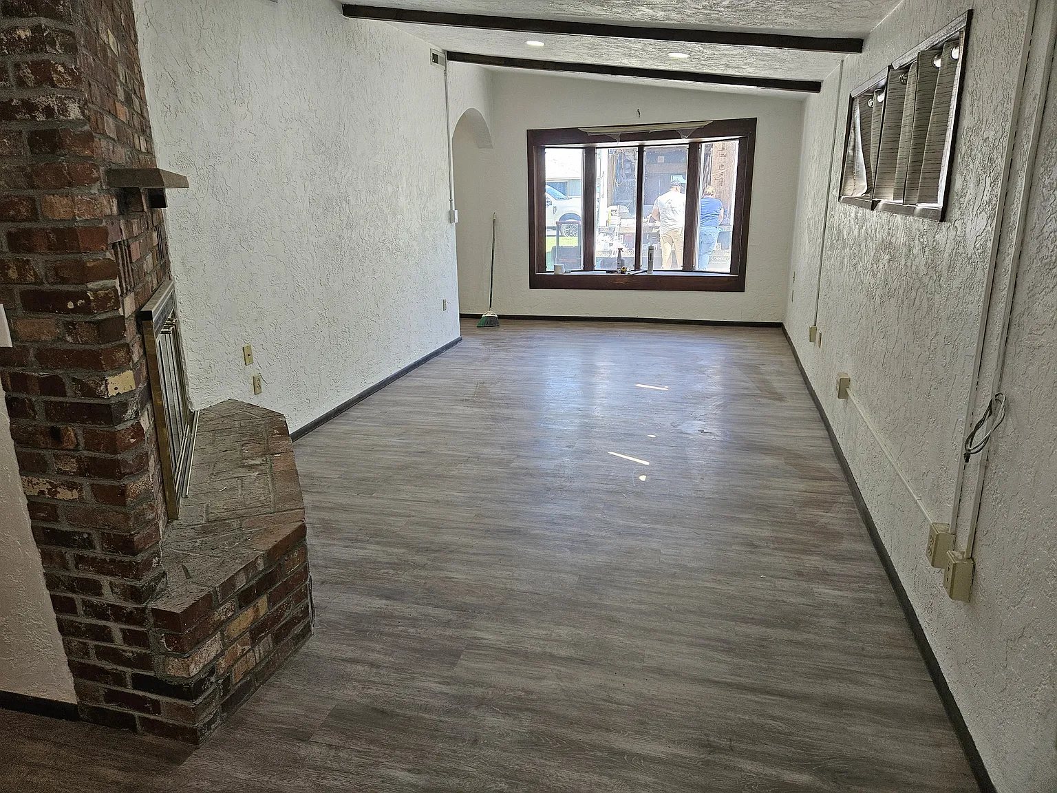 2 bed, 1150 sqft, $1,800 — Photo 3