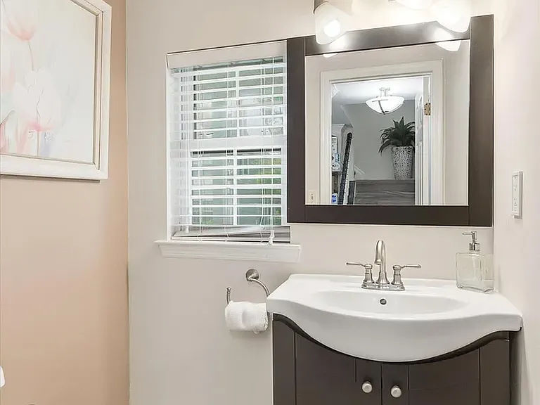 19 Horseshoe Ct #19 — Photo 10