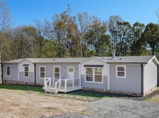 3673 Us Highway 220 Bus, Stoneville, NC 27048