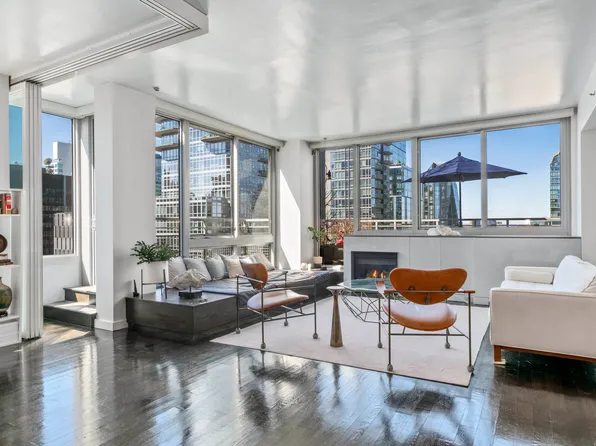 225 West 60th Street image 1 of 12