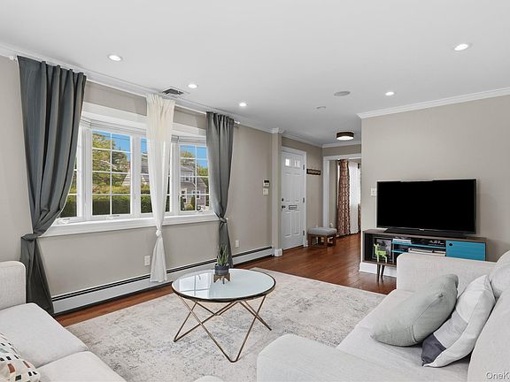 2nd image of 123 Hilburn Road