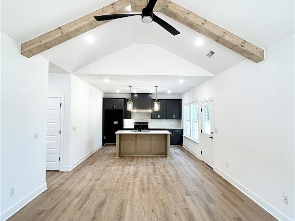 3rd image of 2 Latheron Ln