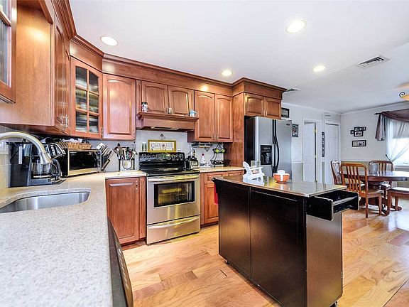 5th image of 43 Primrose Ln