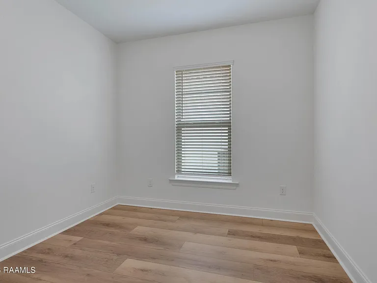 116 Star Ln — Photo 17
