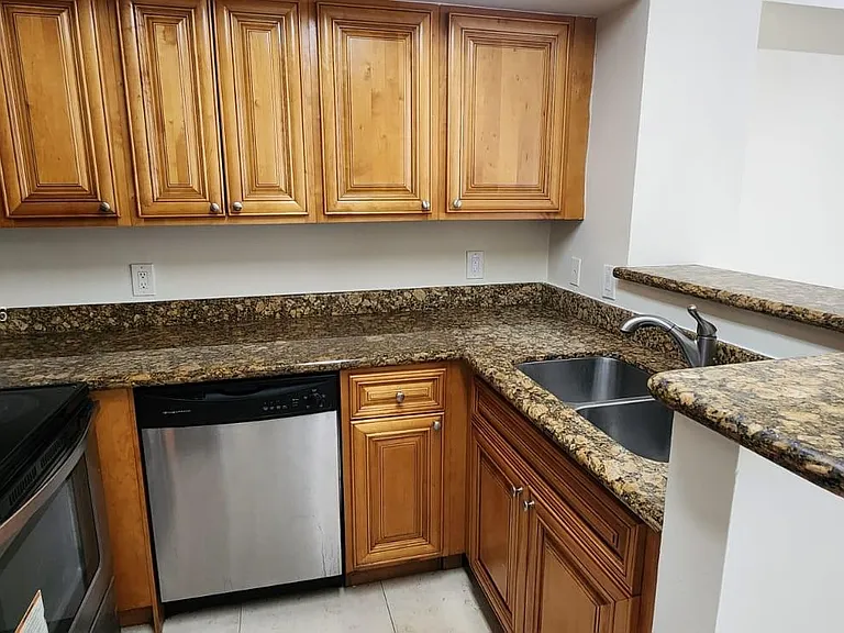 12154 Saint Andrews Pl #110 — Photo 3
