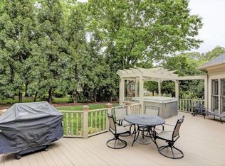 7626 Vistaview Dr, Cornelius, NC 28031