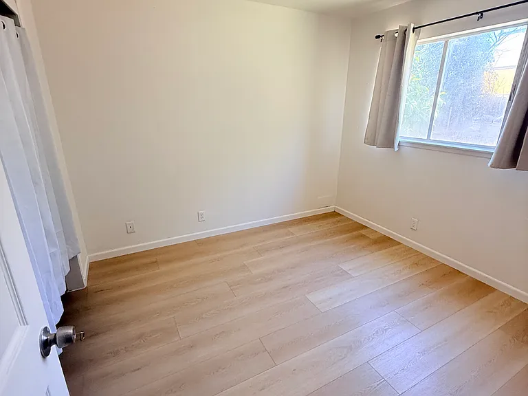 5409 Frawley Way — Photo 6