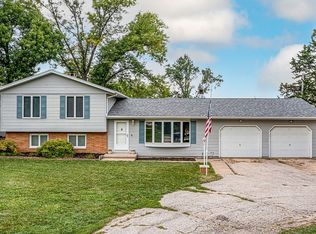 21802 County Road E34, Anamosa, IA 52205