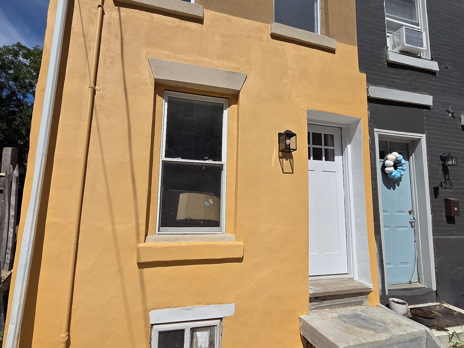 3 bed, 1252 sqft, $2,100 — Photo 4