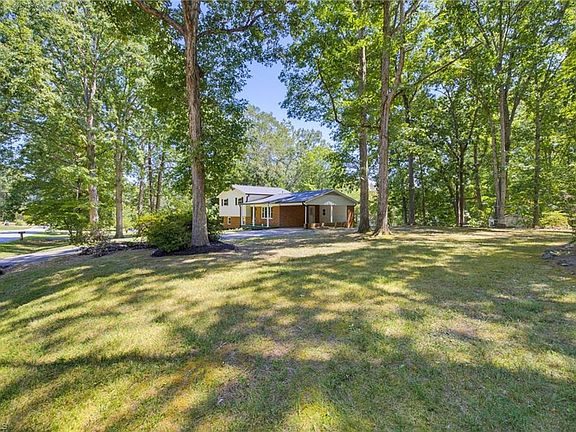 4th image of 182 Regency Dr
