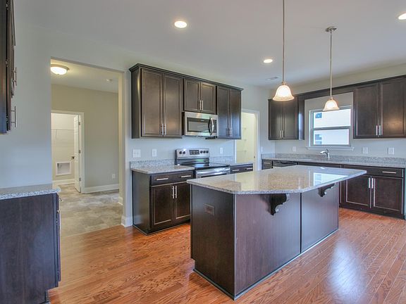 4th image of 1306 Coates Ln #Pn7-lot 7
