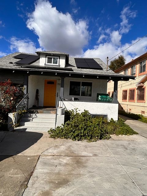 1st image of 707 W 57th St Unit 1/2