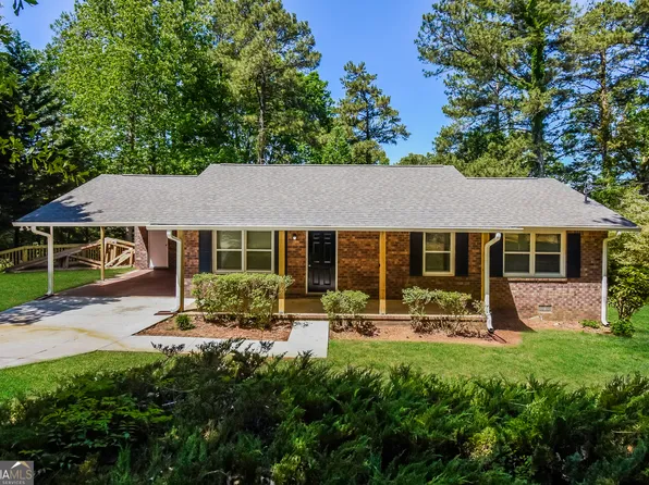 457 Polk Ln, Dallas, GA 30132