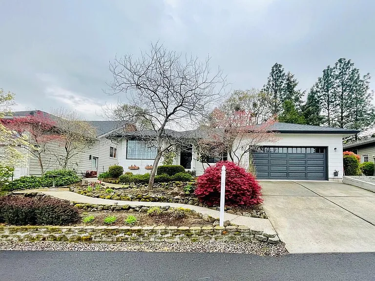 2446 Heritage Way — Photo 42