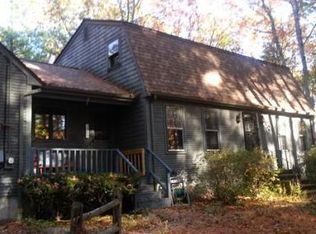 303 Benedict Rd, Burrillville, RI 02830