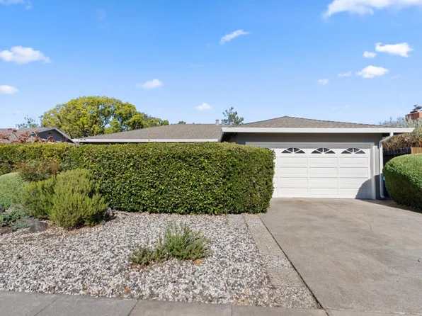 2547 Hampton Ave, Redwood City, CA 94061