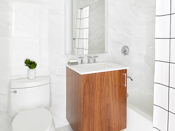 120 Nassau Street image 4 of 10