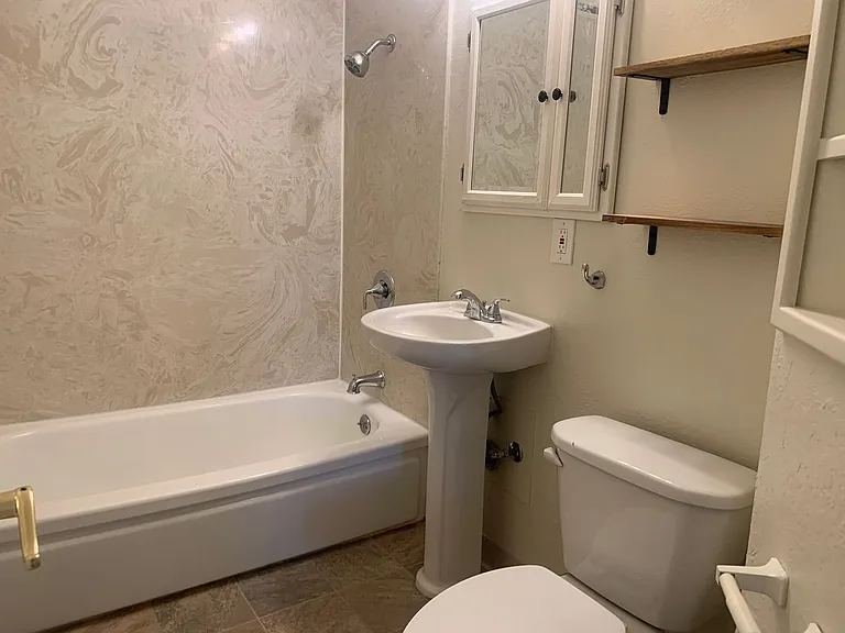 10528 Dolecetto Dr — Photo 45