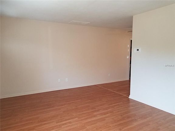 3rd image of 1232 Oakview Ave