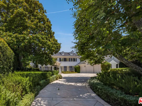 130 S Cliffwood Ave, Los Angeles, CA 90049