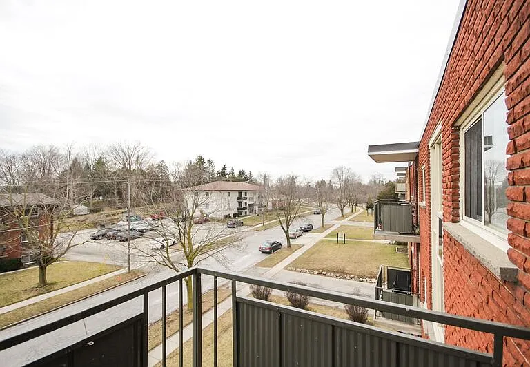 7 Delaware Ave — Photo 12