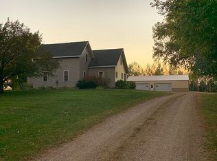 74565 440th St, Hector, MN 55342