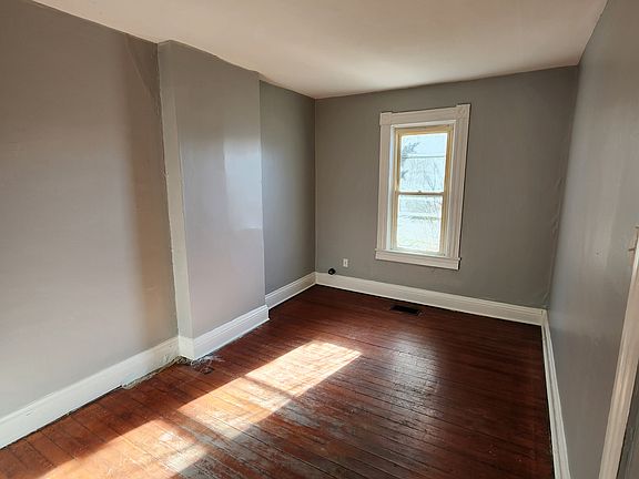 3rd image of 1516-1518 W North St