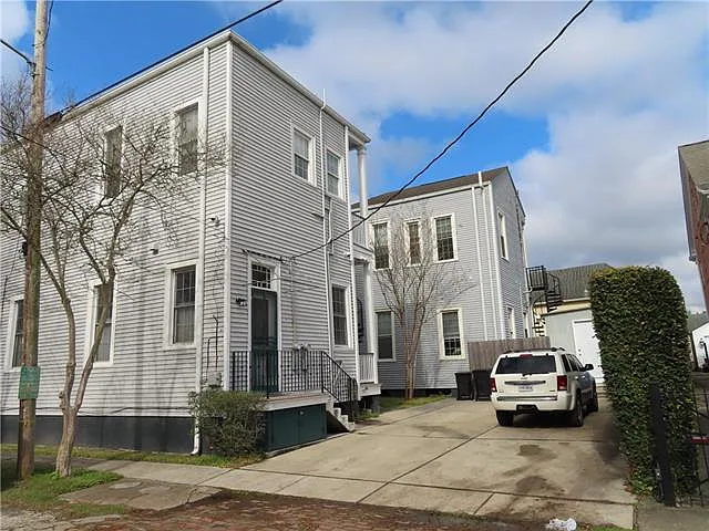 503 Cherokee St — Photo 2