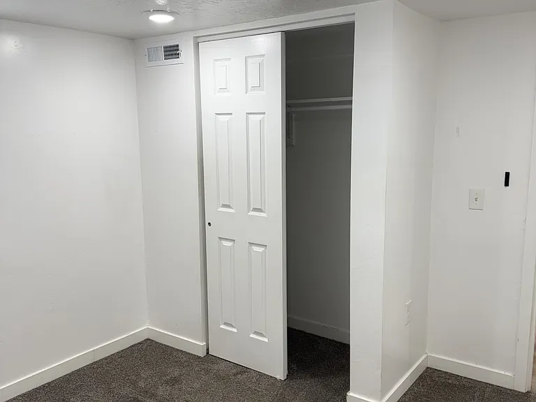 532 W Fern Dr #1 — Photo 5
