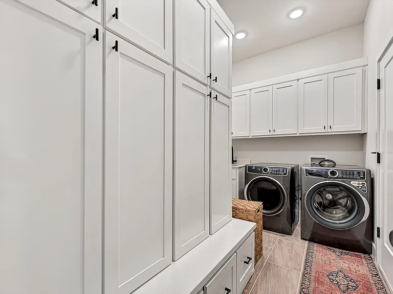 2182 N Woodlark Ln — Photo 26