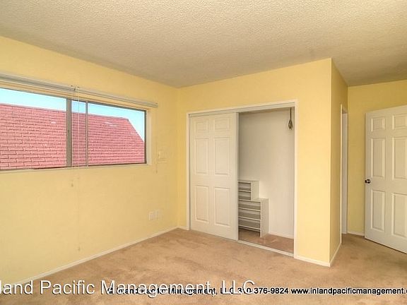 5th image of 220 Marine Ave #A