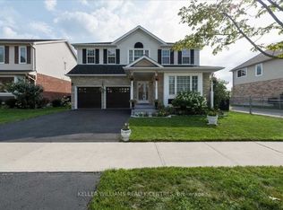 19 Thrushwood Dr, Barrie, ON L4N 0Z1